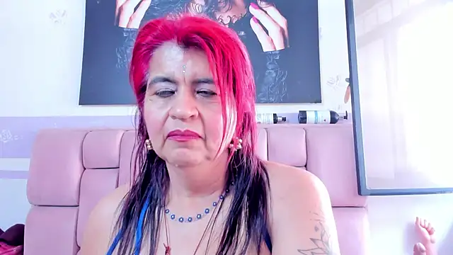 Snapshot of RoxetteMature chatting on 02-05-25, 02:48 RoxetteMature online show from 02-05-25, 02:48