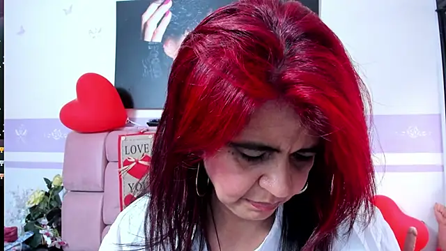 Snapshot of RoxetteMature chatting on 02-08-25, 05:50 RoxetteMature online show from 02-08-25, 05:50