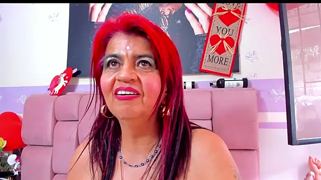 Snapshot of RoxetteMature chatting on 02-17-25, 06:04 RoxetteMature online show from 02-17-25, 06:04