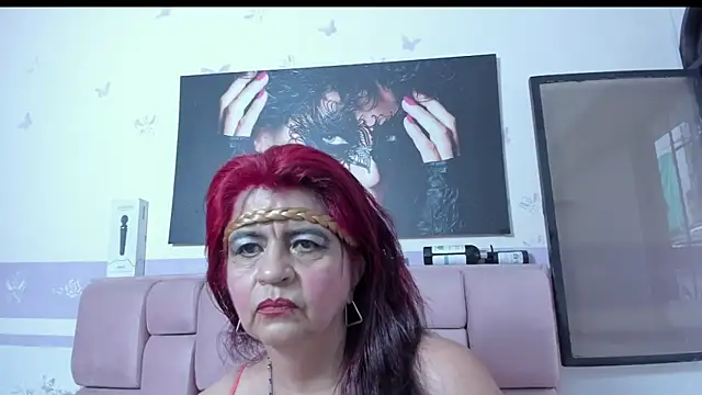 Snapshot of RoxetteMature chatting on 03-06-25, 11:47 RoxetteMature online show from 03-06-25, 11:47