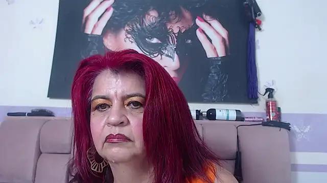 Snapshot of RoxetteMature chatting on 10-06-25, 12:13 RoxetteMature online show from 10-06-25, 12:13