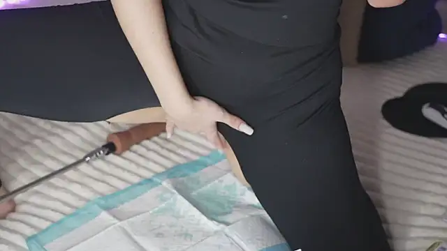 Snapshot of Diamonds__Paris chatting on 02-23-25, 09:16 Diamonds Paris online show from 02-23-25, 09:16