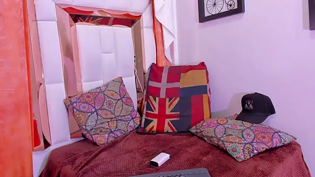 dilan scootk  online show from 05-03-26, 11:38