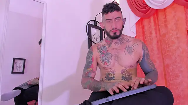 dilan scootk  online show from 05-07-26, 07:41
