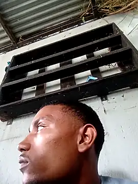 Snapshot of slimmydaddy69 chatting on 03-16-26, 11:14 slimmydaddy69 online show from 03-16-26, 11:14