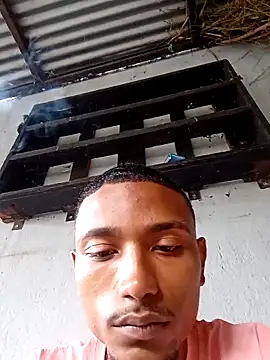 Snapshot of slimmydaddy69 chatting on 03-17-26, 10:51 slimmydaddy69 online show from 03-17-26, 10:51