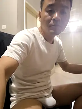 kisstoyousoon2024 online show from 10-01-25, 06:25