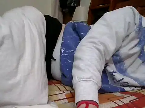 Snapshot of raka120294 chatting on 01-14-25, 08:26 raka120294 online show from 01-14-25, 08:26