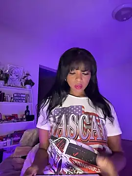 Blazerina online show from 03-06-25, 07:03