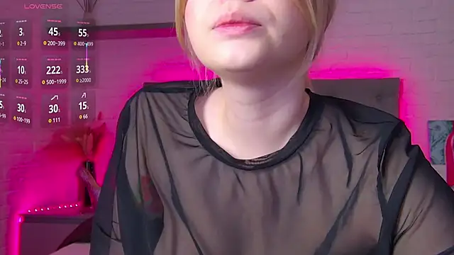 Born to Blow online show from 12-22-25, 01:13