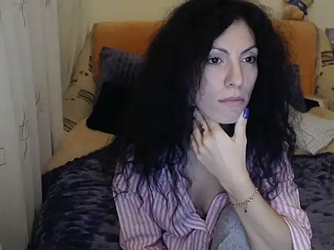 Emmatoo online show from 11-25-25, 11:05