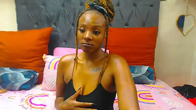 SAVAGExBOO online show from 02-19-25, 01:08