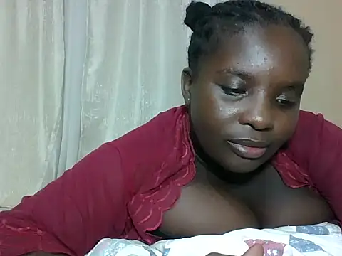 hotebbbyy online show from 12-16-25, 04:23