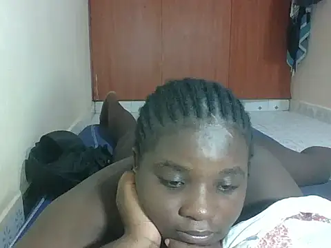Snapshot of hotebbbyy chatting on 05-02-26, 03:33 hotebbbyy online show from 05-02-26, 03:33