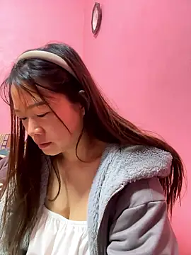 Snapshot of Hellen_111 chatting on 12-02-24, 05:48 Hellen 111 online show from 12-02-24, 05:48