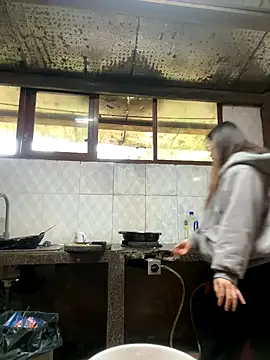 Snapshot of Hellen_111 chatting on 12-03-24, 01:30 Hellen 111 online show from 12-03-24, 01:30