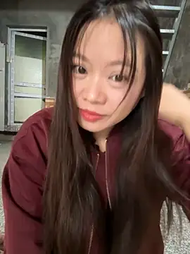 Snapshot of Hellen_111 chatting on 10-08-25, 02:42 Hellen 111 online show from 10-08-25, 02:42