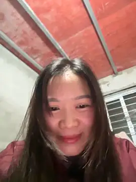 Snapshot of Hellen_111 chatting on 11-05-25, 02:06 Hellen 111 online show from 11-05-25, 02:06