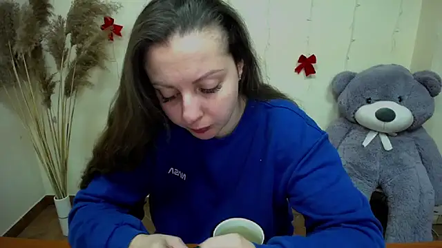 Snapshot of _Annabelle_Lee chatting on 01-06-25, 07:20 Annabelle Lee online show from 01-06-25, 07:20