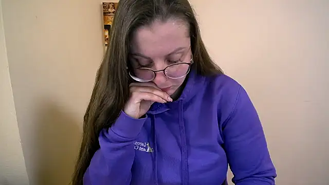 Snapshot of _Annabelle_Lee chatting on 02-07-25, 11:01 Annabelle Lee online show from 02-07-25, 11:01