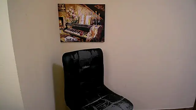 Snapshot of _Annabelle_Lee chatting on 02-27-25, 07:34 Annabelle Lee online show from 02-27-25, 07:34