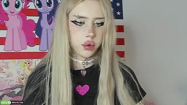 Snapshot of Joy_Barker chatting on 03-07-26, 01:08 Joy Barker online show from 03-07-26, 01:08