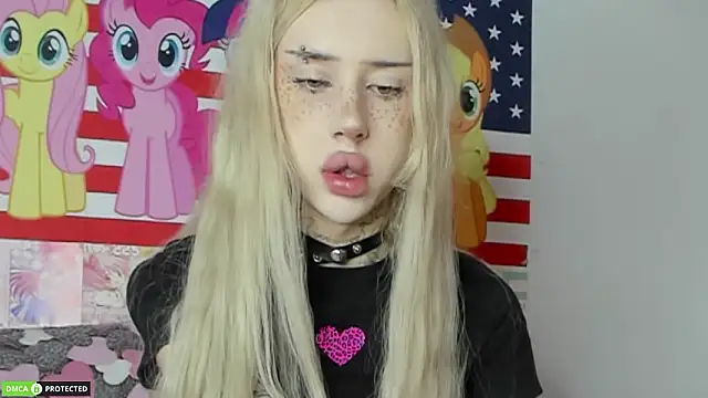 Snapshot of Joy_Barker chatting on 03-15-26, 01:17 Joy Barker online show from 03-15-26, 01:17