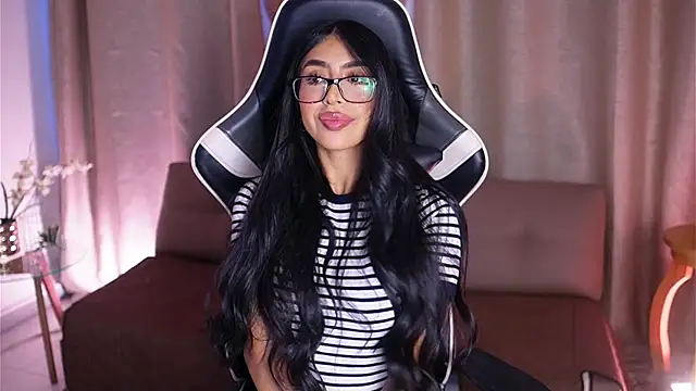 Sara albrecht online show from 01-31-25, 12:40