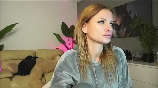 SweetBlondy35 online show from 11-14-25, 05:55