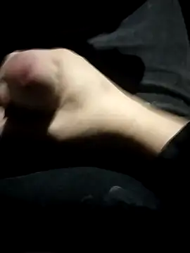 Snapshot of lobito1997 chatting on 01-11-25, 03:44 lobito1997 online show from 01-11-25, 03:44