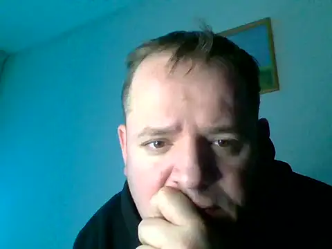 Snapshot of lobito1997 chatting on 03-17-25, 06:32 lobito1997 online show from 03-17-25, 06:32