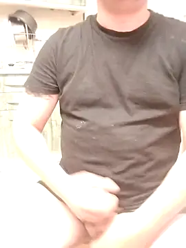 Snapshot of lobito1997 chatting on 10-21-25, 02:23 lobito1997 online show from 10-21-25, 02:23