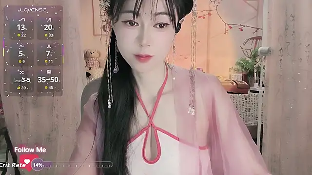 Lisa-s online show from 11-11-25, 03:28