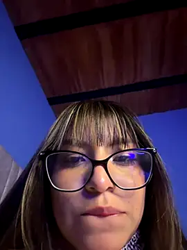 Snapshot of Lily_candy_X chatting on 10-15-25, 05:18 Lily candy X online show from 10-15-25, 05:18