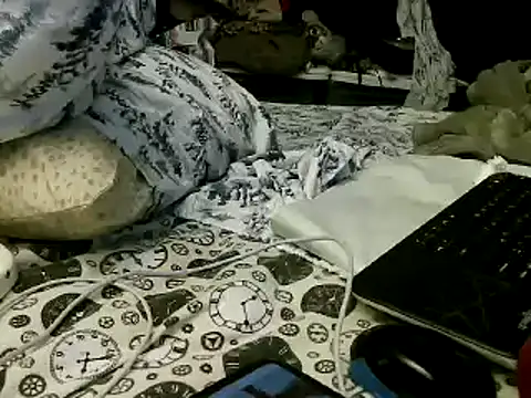 WHITEDAROSE online show from 02-03-25, 06:17