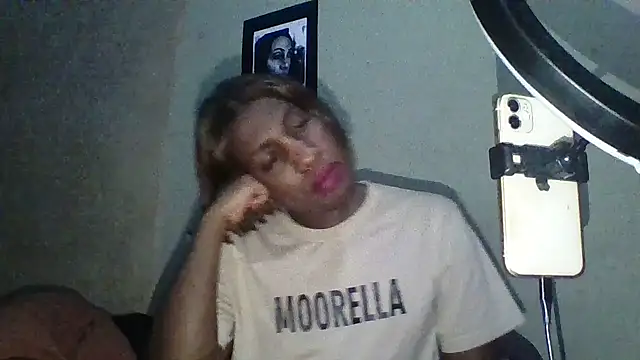 Moorella1 online show from 10-02-25, 09:22
