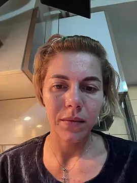 tanyagrey online show from 11-14-25, 07:07