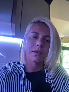 tanyagrey online show from 06-18-26, 12:20