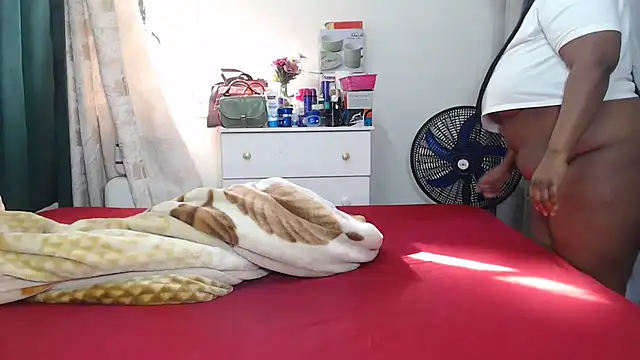 GaggingQueenxx online show from 06-24-26, 08:02