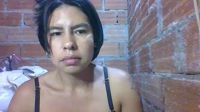 Alanagracia online show from 12-17-24, 08:10