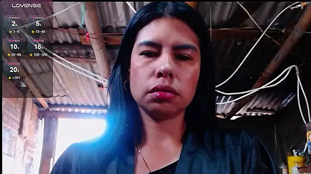 Snapshot of Alanagracia chatting on 10-19-25, 01:12 Alanagracia online show from 10-19-25, 01:12