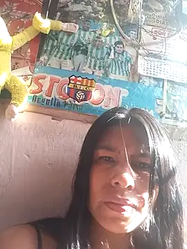 Snapshot of Alanagracia chatting on 12-19-25, 01:07 Alanagracia online show from 12-19-25, 01:07