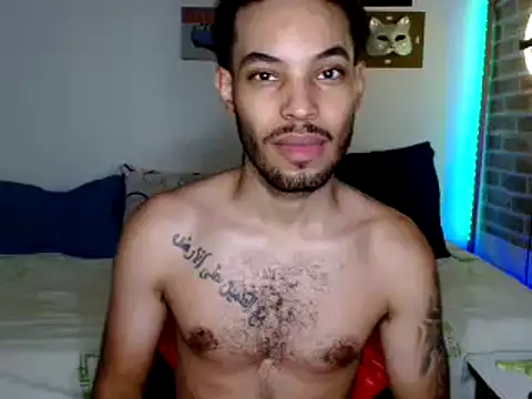 Snapshot of colinbrown chatting on 02-05-25, 03:23 colinbrown online show from 02-05-25, 03:23