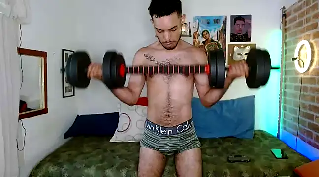 Snapshot of colinbrown chatting on 03-05-25, 02:56 colinbrown online show from 03-05-25, 02:56