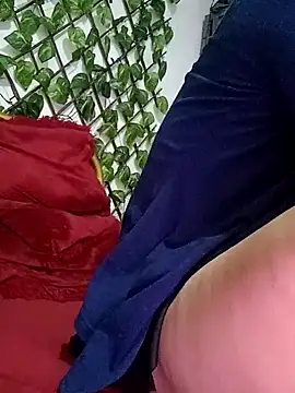 Snapshot of amatista_3012 chatting on 10-11-25, 10:52 amatista 3012 online show from 10-11-25, 10:52