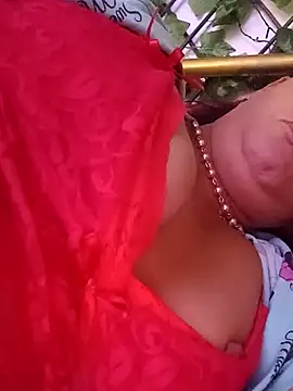 Snapshot of amatista_3012 chatting on 10-18-25, 11:11 amatista 3012 online show from 10-18-25, 11:11