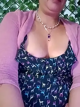 Snapshot of amatista_3012 chatting on 10-24-25, 10:44 amatista 3012 online show from 10-24-25, 10:44