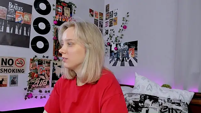 Snapshot of AliciaParkerf chatting on 01-14-25, 08:26 AliciaParkerf online show from 01-14-25, 08:26