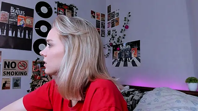 Snapshot of AliciaParkerf chatting on 01-16-25, 11:16 AliciaParkerf online show from 01-16-25, 11:16