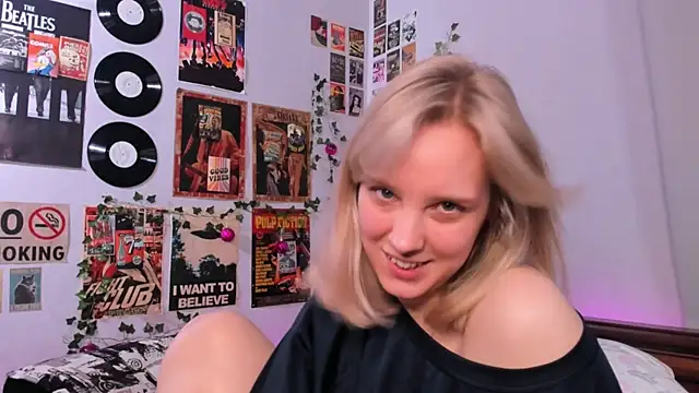 Snapshot of AliciaParkerf chatting on 02-10-25, 08:31 AliciaParkerf online show from 02-10-25, 08:31